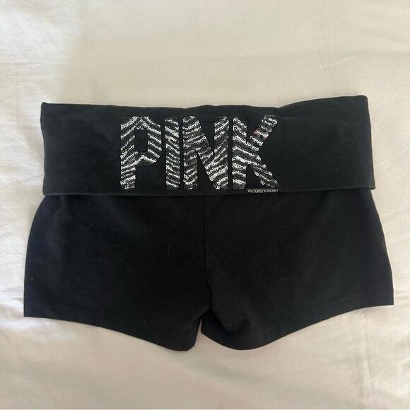 Y2K PINK Victoria Secret Bling YOGA SHORTIE SHORTS - Picture 1 of 4